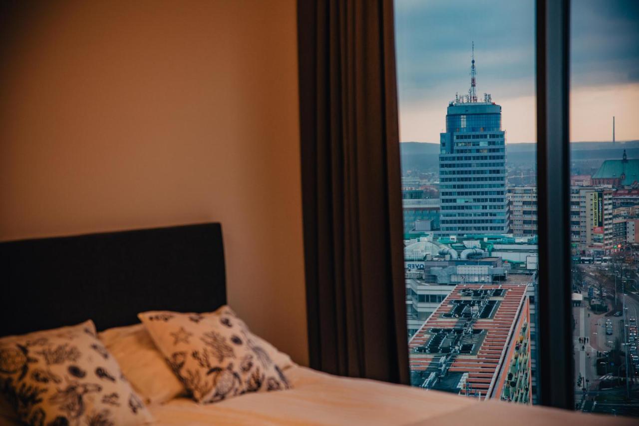 Jbhotels Apartament Premium Hanza Tower Щецин Экстерьер фото